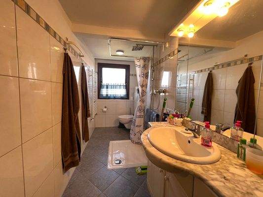 Badezimmer Dachgeschoss