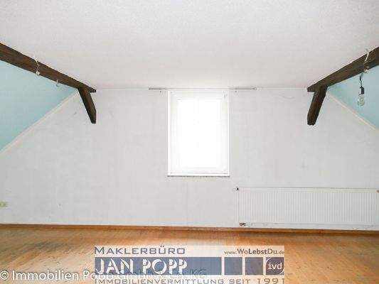 Zimmer im DG (Linkes Haus)