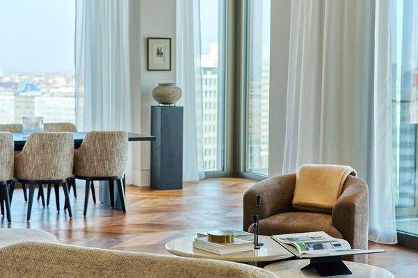 Hochwertige Möblierung inklusive