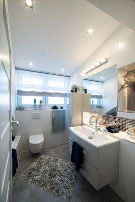 Badezimmer mit Badewanne