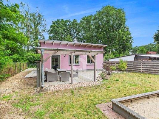 Uferdomizil mit Terrasse 1