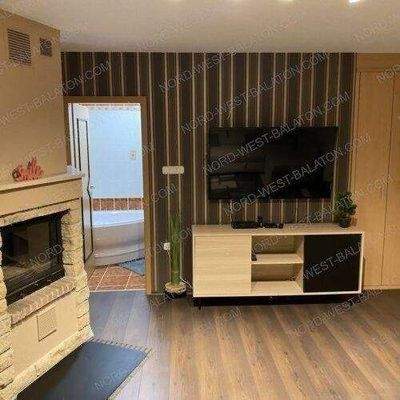 Wohn-/Esszimmer mit Kamin