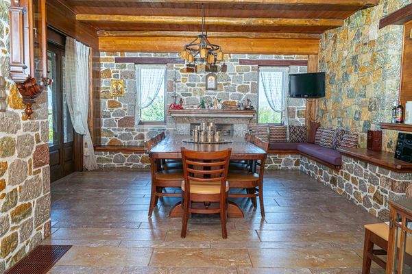 c3bfbeafaca1481da025751acfb55c7d-original