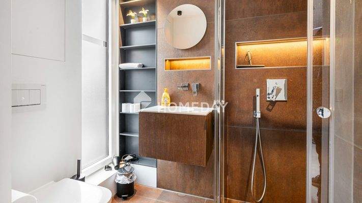 Nebenhaus Badezimmer 1