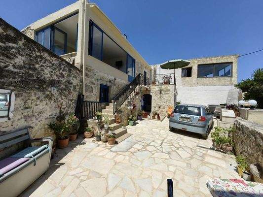 Kreta, Eleutherna: Freistehendes Steinhaus mit 2 unabhängigen Studios zum Verkauf