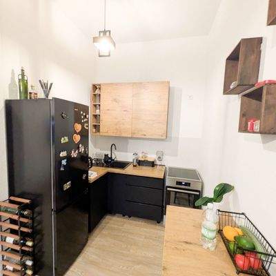 Moderne Küche in Eigentumswohnung