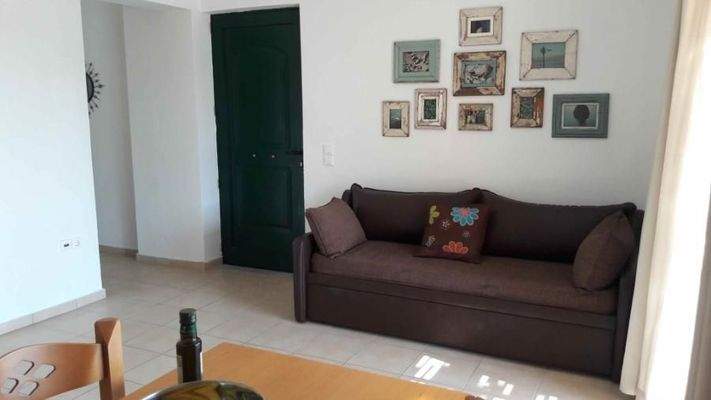 Kreta, Asprouliani: Stilvolles 3-Zimmer-Haus in einer Wohnanlage zu verkaufen