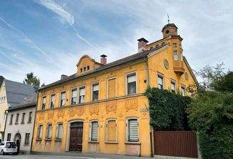 Außenansicht Straßenseite