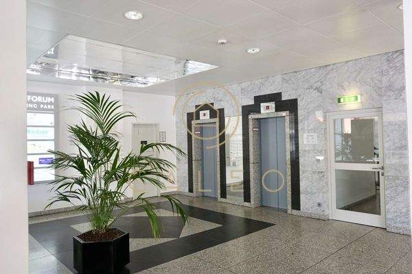 Innenansicht - Augzüge Foyer