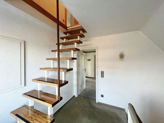 Treppe_zum_Dachspitz