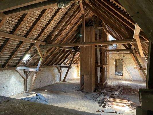 Dachboden nördlicher Seitenflügel