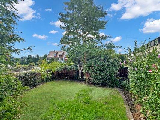 Vorgarten.jpg