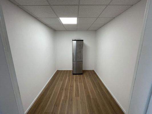 Archiv / Lager für Chef