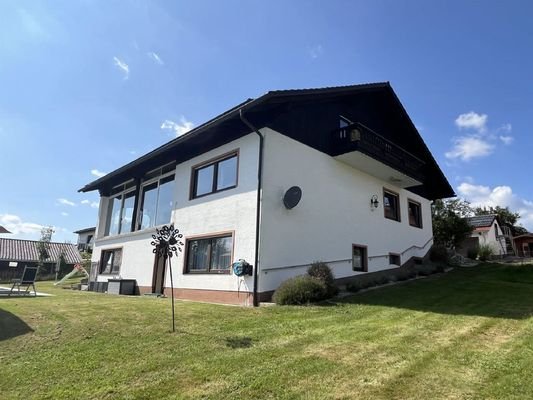 Ein-/oder Zweifamilienhaus