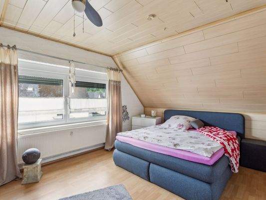 Schlafzimmer Ansicht II