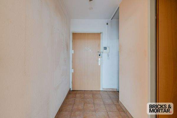 Geräumige Diele mit Nische