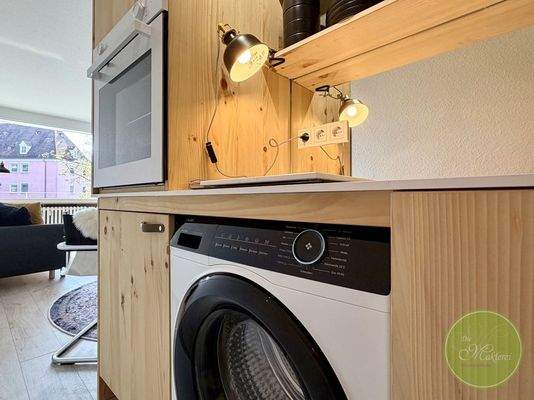 Sogar mit Waschmaschine.