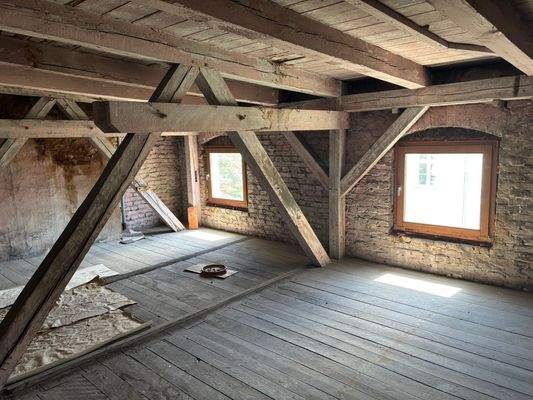 Ist-Zustand (Dach wird vollständig abgetragen)