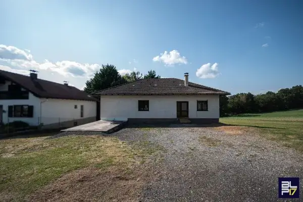 Haus Tschurndorf 03.png