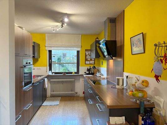Küche mit EBK