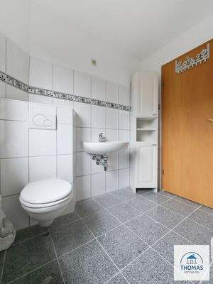 Badezimmer Ansicht 1