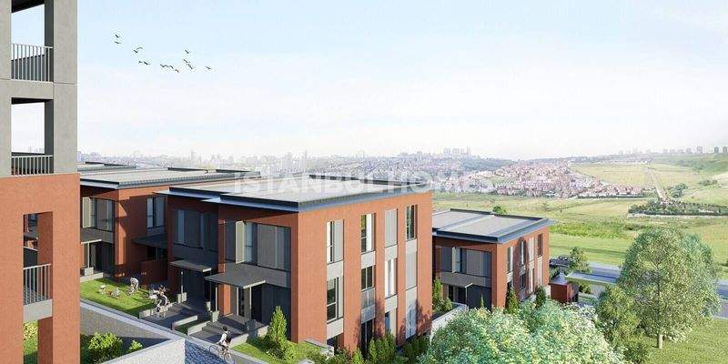 Roomy Houses with Garden and Balcony in Istanbul Basaksehir