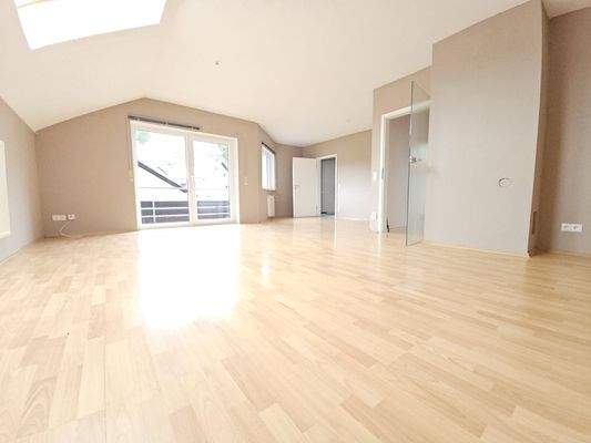 5267 - Wohn-Esszimmer