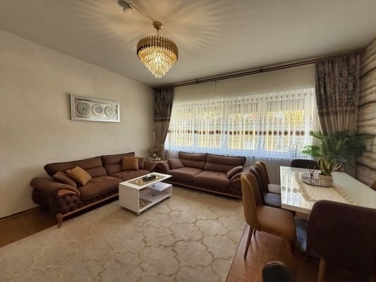 Wohnzimmer EG links