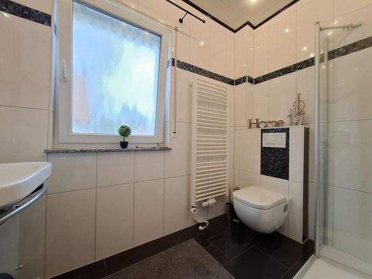 Einliegerwohnung - Bad