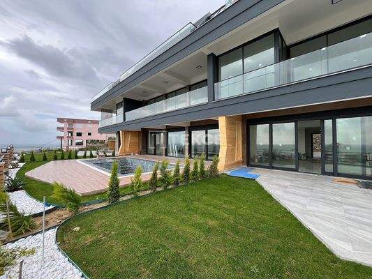 Elegant Villas with Private Pools in Alanya İncekum