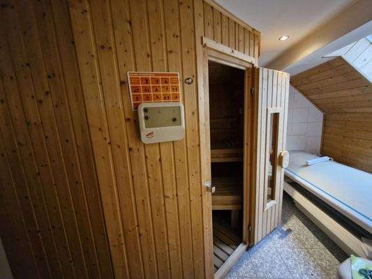 Badezimmer mit Sauna