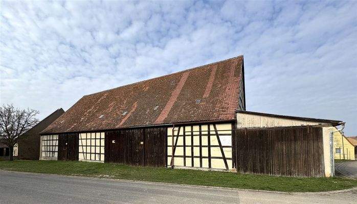 Scheune mit Durchfahrt möglichkeiten