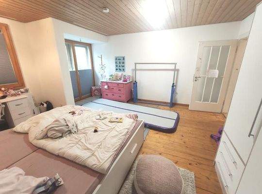 2. OG: Kinderzimmer 1 Bild 4