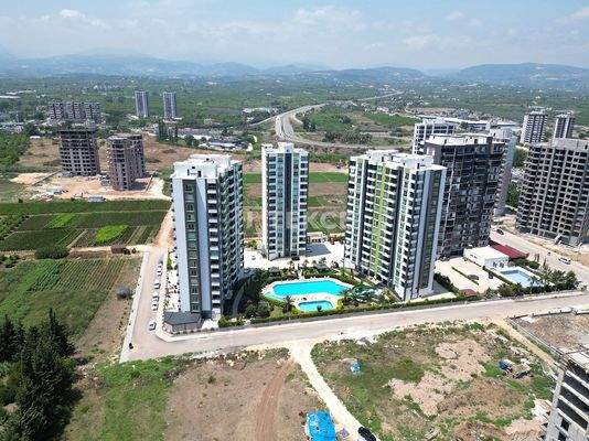 Apartments Within Walking Distance of the Beach in Mersin