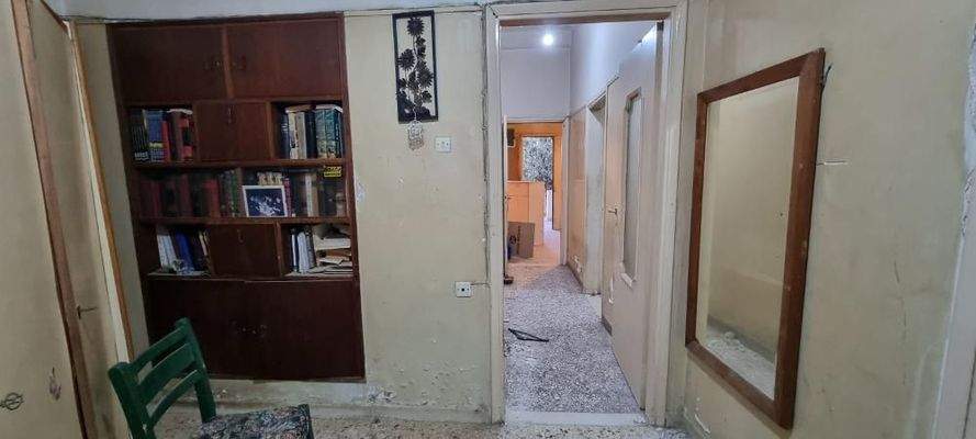 Kreta, Heraklion: Renovierungsbedürftiges Einfamilienhaus in Mastampas zu verkaufen