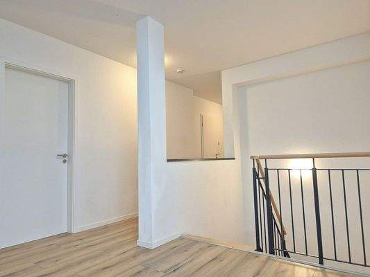 Ground floor: Hallway