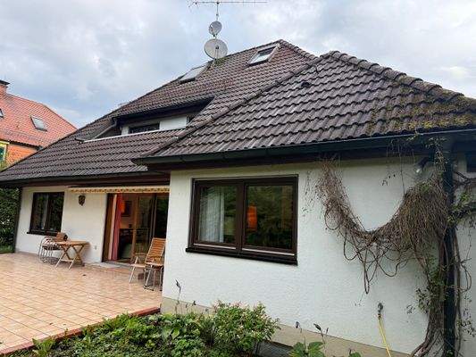 Hausansicht - Garten