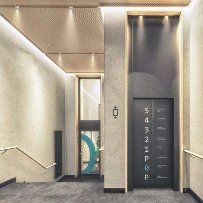 220404_02_Eingang_Innen