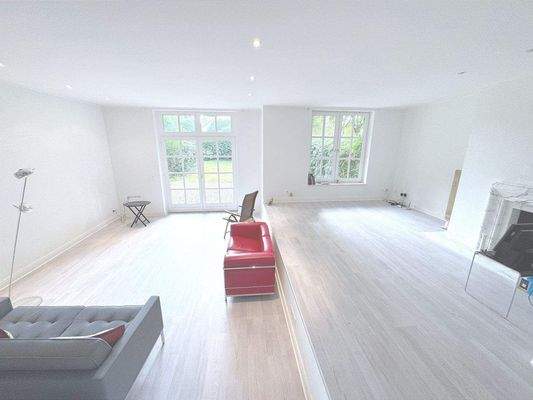 Grosszügiger Wohnbereich