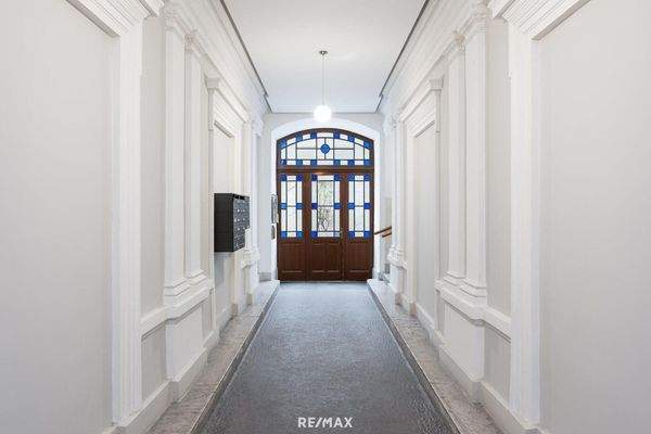 Stiegenhaus gepflegt