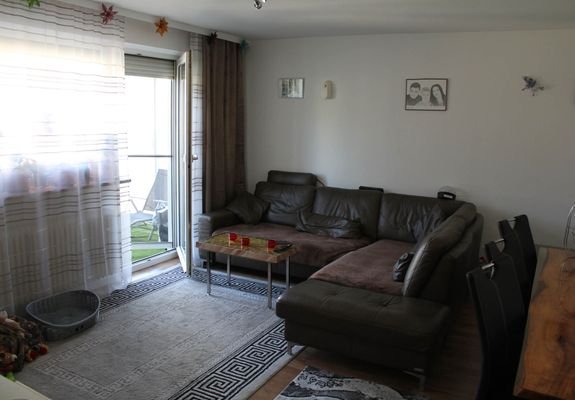 1. OG rechts Wohnzimmer 2