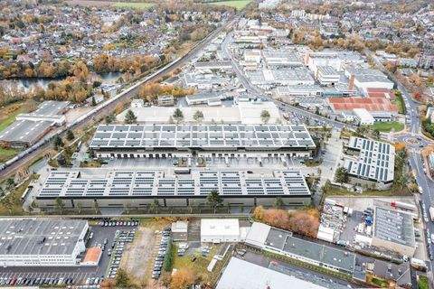 Neuss Halle, Neuss Hallenfläche