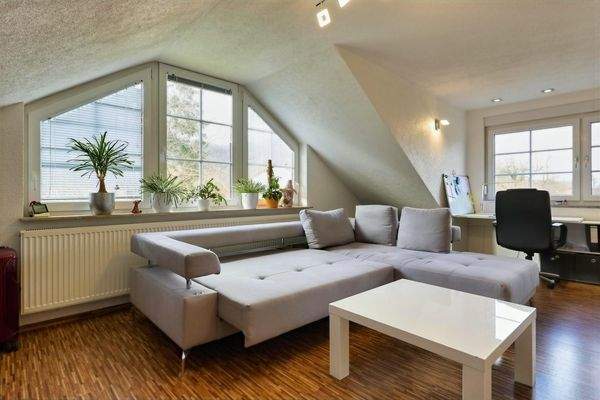 Wohn. und Essbereich im DG