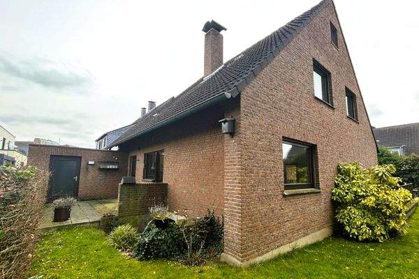 IMG_1990_CLIENT04_Feb-19-115321-2026_CaseConflict