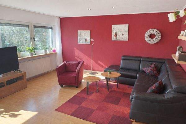 Großzügiges Wohnzimmer ...