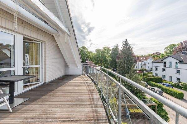 ...Zugang zur Dachterrasse.