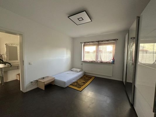 Schlafzimmer EG 