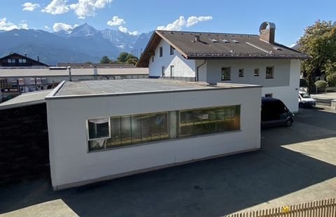 Garmisch-Partenkirchen Halle, Garmisch-Partenkirchen Hallenfläche