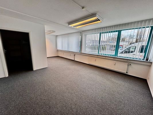 Büro 4