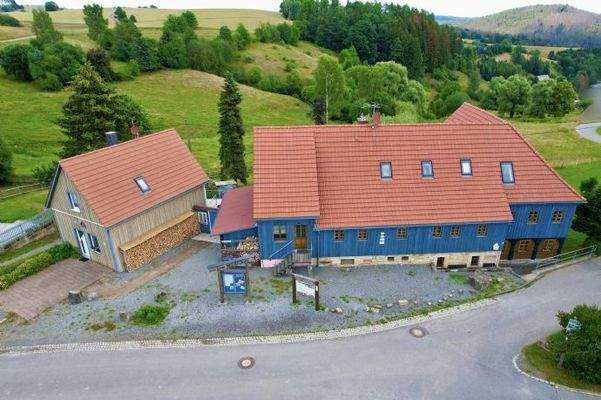 002_Außenansicht Straßenseite